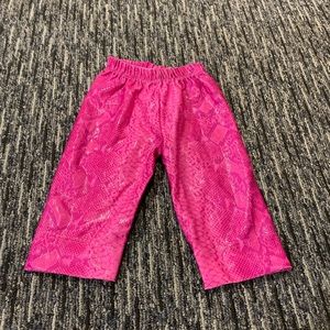 SO COOL... LEGGINGS PERFECT CONDITION